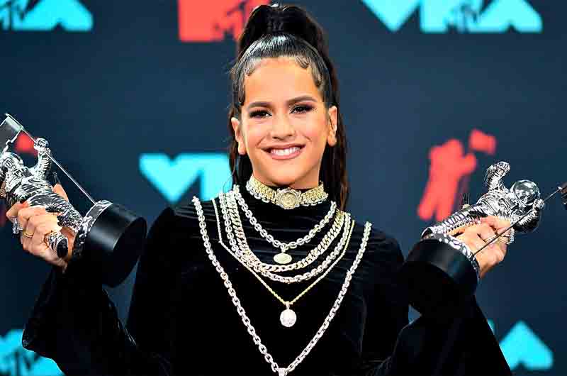 ROSALIA es la primera artista española en ganar el MTV Music Award