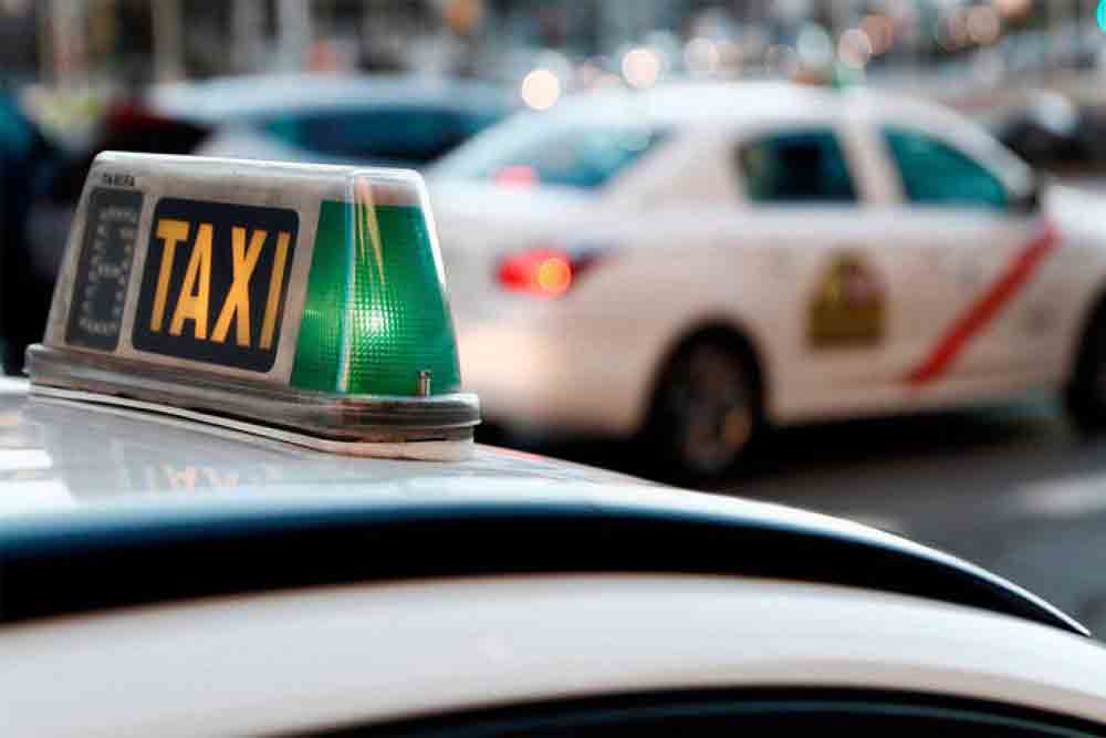 Los taxistas lanzan una app para pedir taxi con precio cerrado