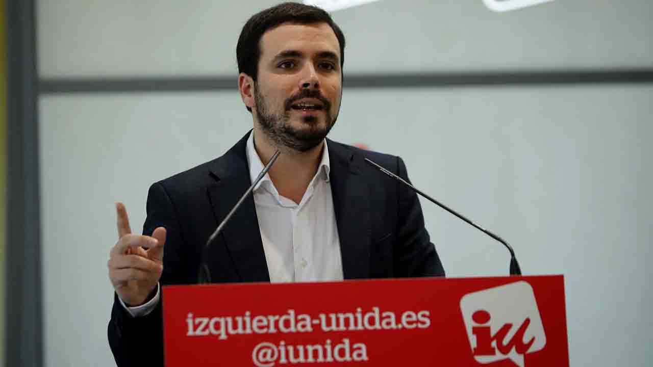 Alberto Garzón: Es inevitable reforzar la unidad con Podemos contra el asedio de la extrema derecha