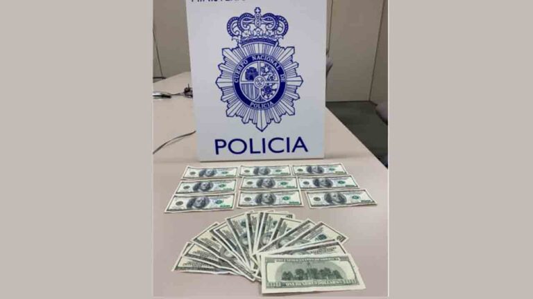 La Policía Nacional detiene a dos personas por distribuir billetes falsos en Córdoba