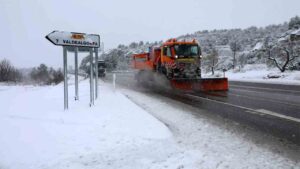 197 máquinas quitanieves hacer frente a las nevadas en Aragón