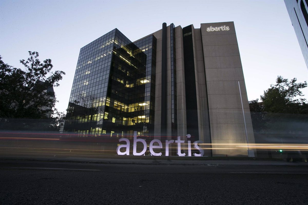 Abertis y Siemens se alían para implementar zonas de bajas emisiones en España