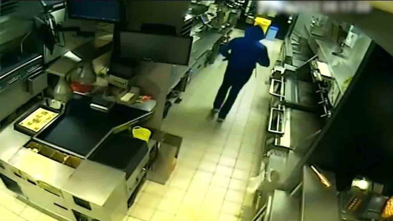 Detenido en Madrid a un hombre especializado en el robo a restaurantes de comida rápida