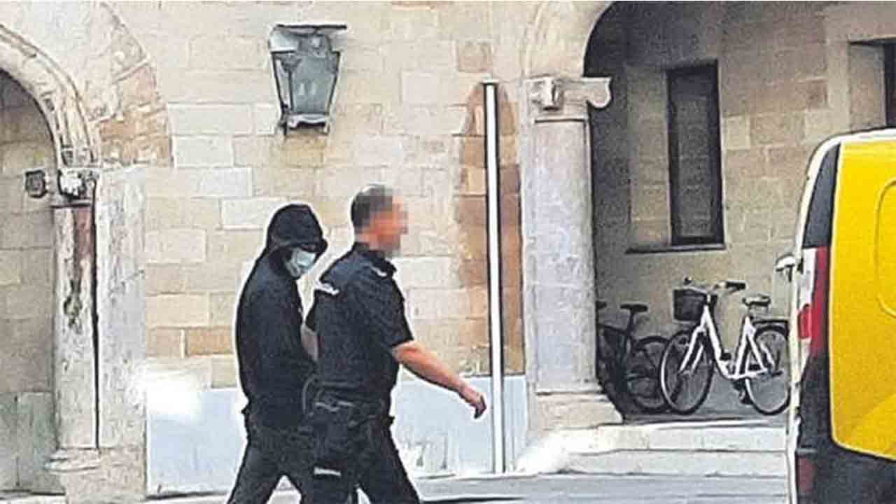 Un atracador violó tres veces a la dueña de un bazar chino en Mallorca