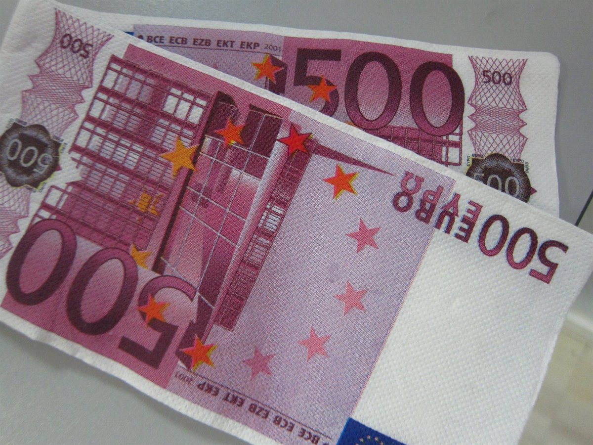 El número de billetes de 500 euros cae a niveles mínimos históricos, con 10,6 millones de unidades